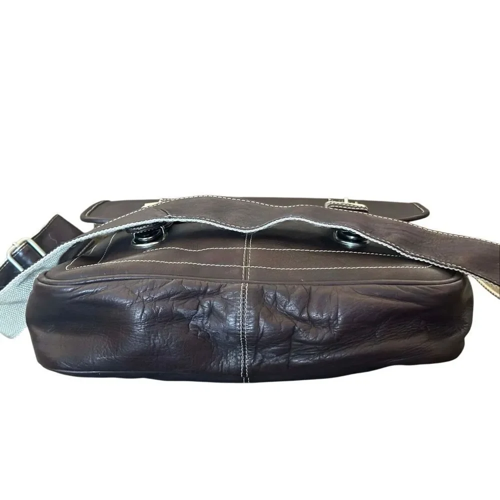 Latico Adventurer Leather Messenger Bag